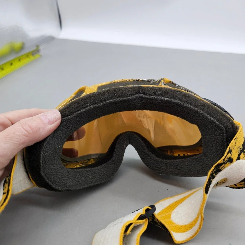 Oakley vintage goggles
